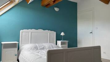 WiFi, bed sheets