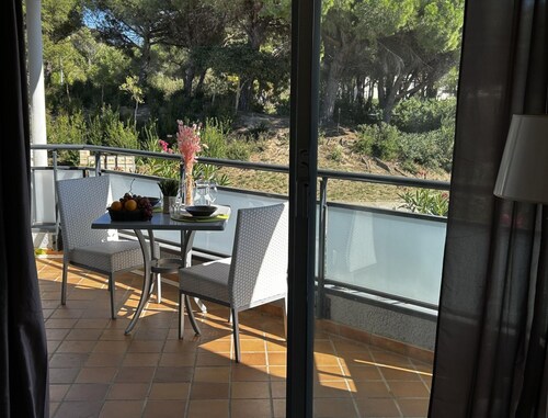 Sea-close Apartment for 2