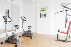 Fitness facility - Lot8 Condo 1bedroom with balcony (Cebu City)