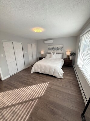 Room - Luxury Cherry Creek Hot Tub Home Near Botanic Gardens (Denver)