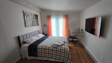 1 bedroom, WiFi, bed sheets