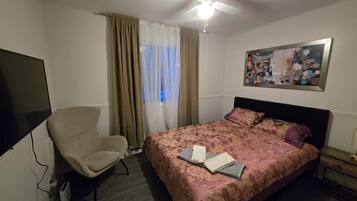 1 bedroom, WiFi, bed sheets