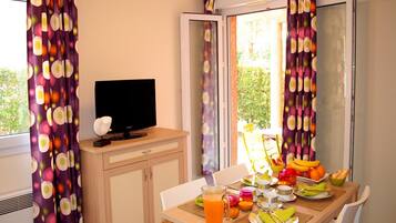 Cottage | Tempat makan