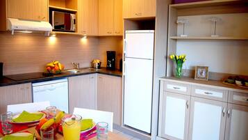 Cottage | Private kitchen | High chair