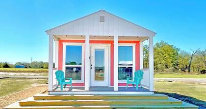 Perfect fishing, art & food location - Coral Reef Cabin #4 Quitman, Tx