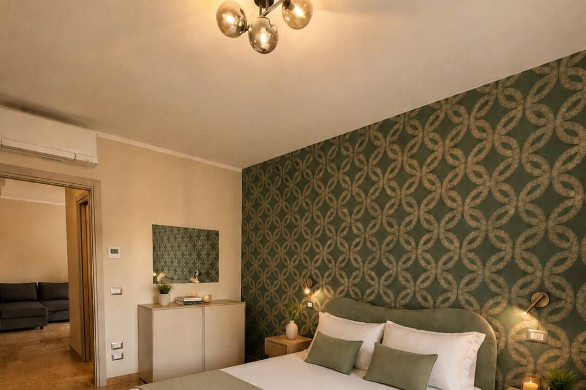 Apartment, 1 Bedroom, Kitchen | Premium bedding, down comforters, memory foam beds, in-room safe