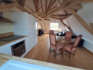 20261003 170920 - Loft 80 m² near the 24 Hours of Le Mans - WiFi - Parking (Écommoy)