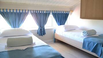 Standard Twin Room | Free WiFi