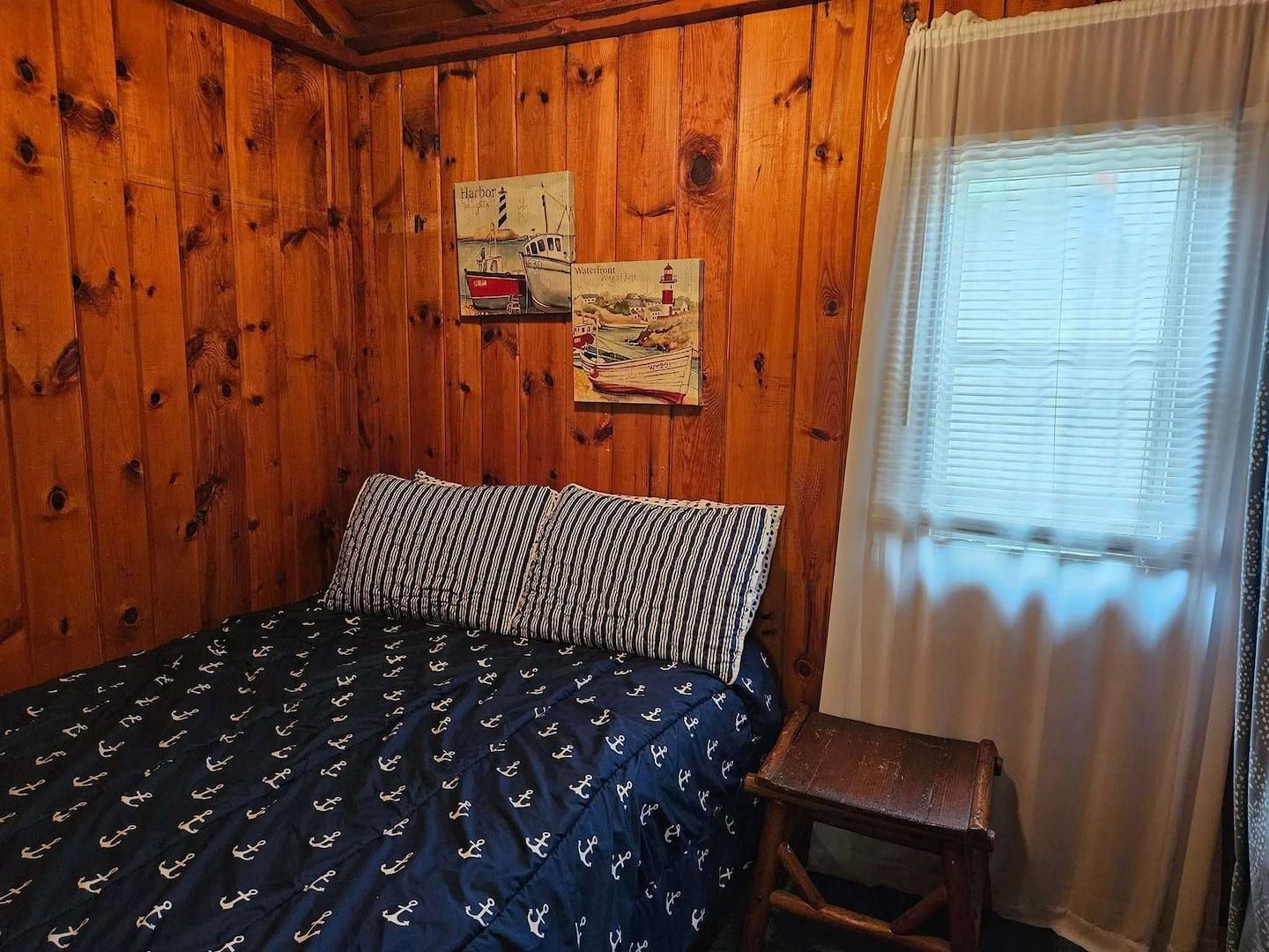 1 bedroom, WiFi (free), bed sheets