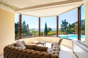 House | 6 bedrooms, Internet