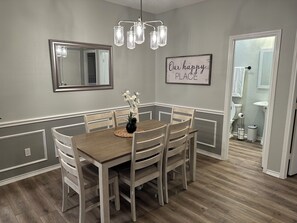 Dining - NEW LISTING - Texoma Lakeside Condo at Tanglewood Resort (Pottsboro)