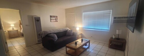 Soothing 1-bedroom apartment in peaceful Apple Valley