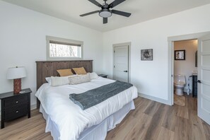 Room - Dream family getaway! Spacious-Mountain views-Hiking from house-Near everything (Seven Devils)