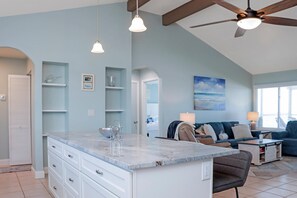 House, Multiple Beds (Turtle's Nest) | Living area