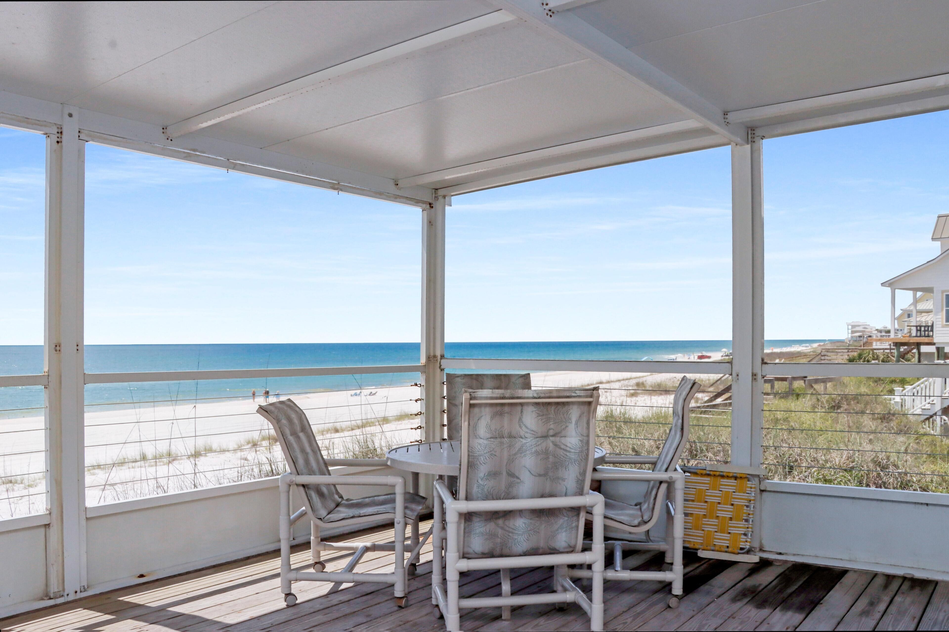 House, Multiple Beds (Turtle's Nest) | Outdoor dining