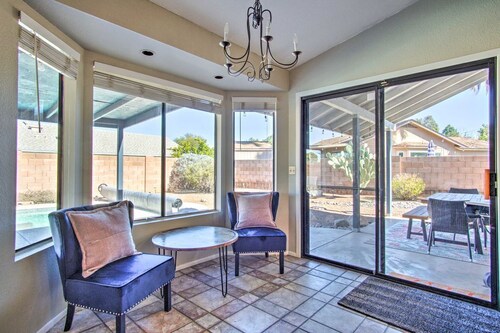 Relaxing Tucson Stay w/ Pool & Mountain Views