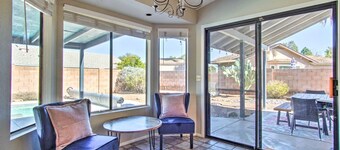 Relaxing Tucson Stay w/ Pool & Mountain Views