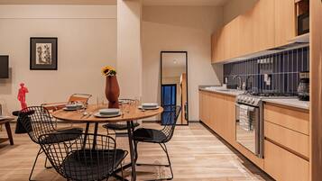 Exclusive Condo | Dining