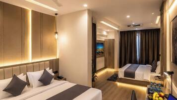 Family Studio Suite | Living area
