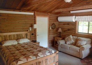 WiFi, bed sheets - Honeysuckle - Rustic Cabin in Oak Creek Canyon (Sedona)