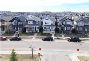 Exterior - King Bed Retreat • Pet Friendly • Fenced Yard (Edmonton)
