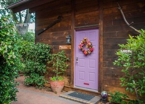 Exterior detail - Sycamore - Rustic Cabin in Oak Creek Canyon (Sedona)