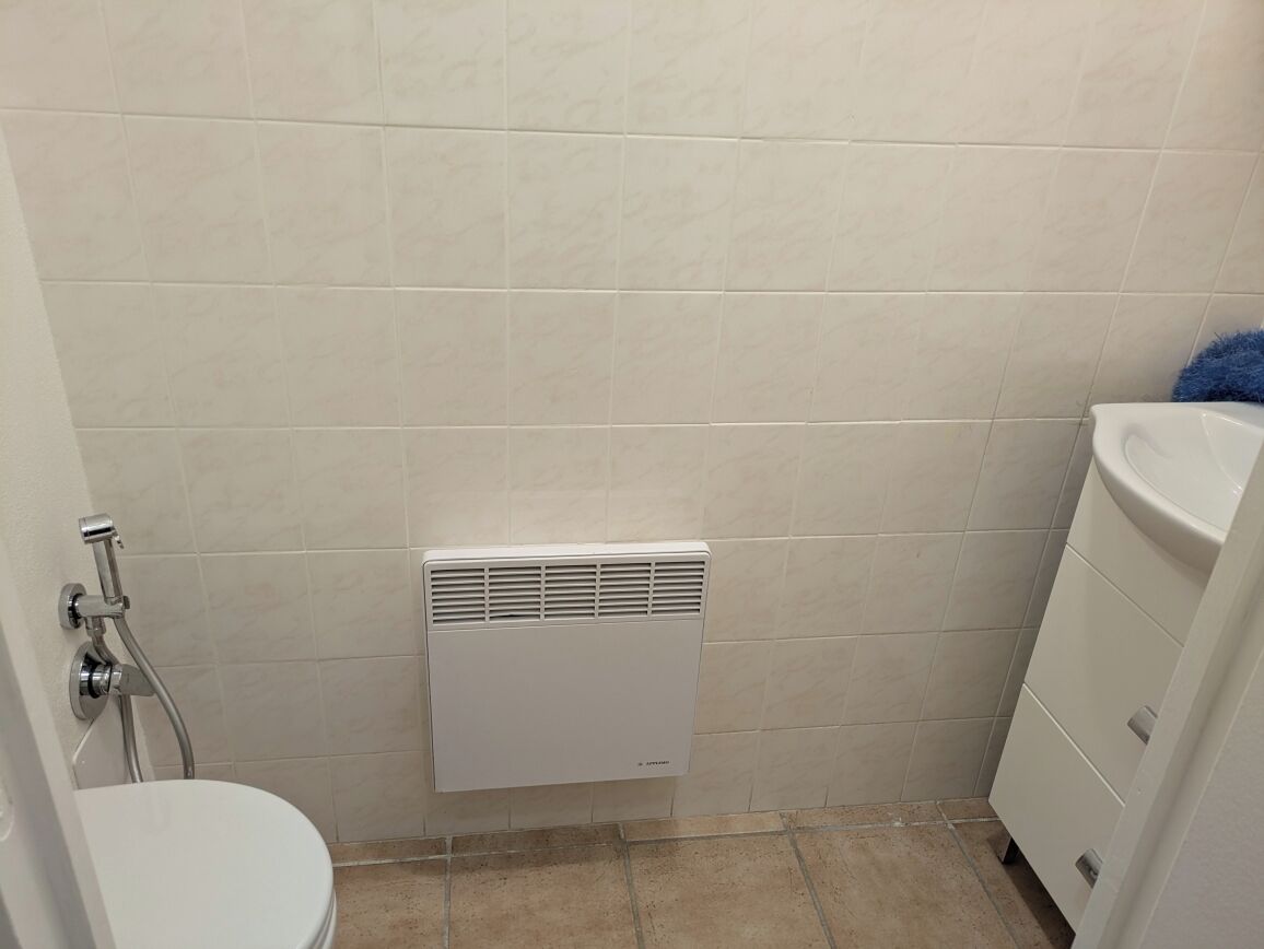 Hair dryer