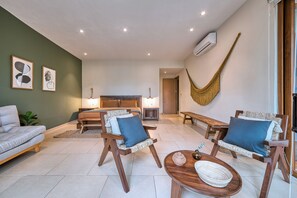 Apartament de luxe, 2 dormitoris, vistes al complex turístic | Interior