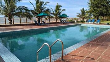 Piscina externa