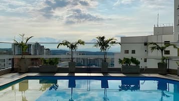 Appartamento | Piscina | Piscina all'aperto