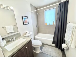 Hair dryer, towels, soap, shampoo - Upscale 1BR | Prime Miami Location (Miami)