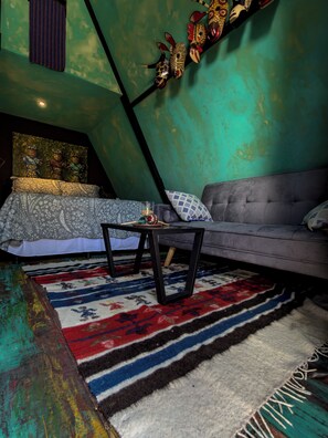Comfort Room - Volcania (Antigua Guatemala)