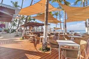 Outdoor dining - 1 Br Beachfront, Ocean & Mtn Views, 10 min to Downtown PV (Puerto Vallarta)