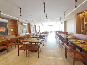 Dining - Hotel Ecstasy (Hyderabad)