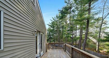 Soothing 1-bedroom apartment in Plymouth near the beach