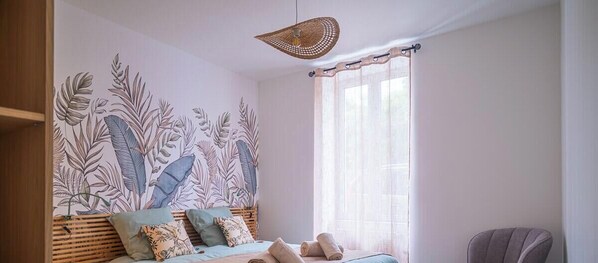Travel crib, WiFi, bed sheets - A bucolic charm, a garden, and a cozy mezzanine (Parigné-l'Évêque)