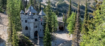 Schweitzer Castle - Ski in / Ski out