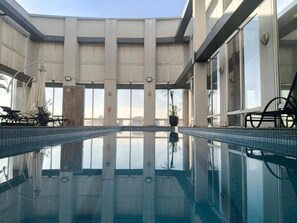 Pool - Vrbo Property (Guarulhos)