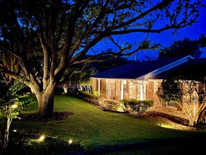 Exterior - Texas Style & Comfort (DeSoto)