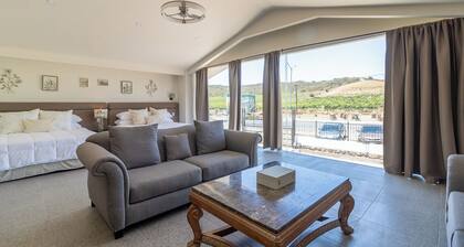 Casa Bugambilias by Villa de La Rosa