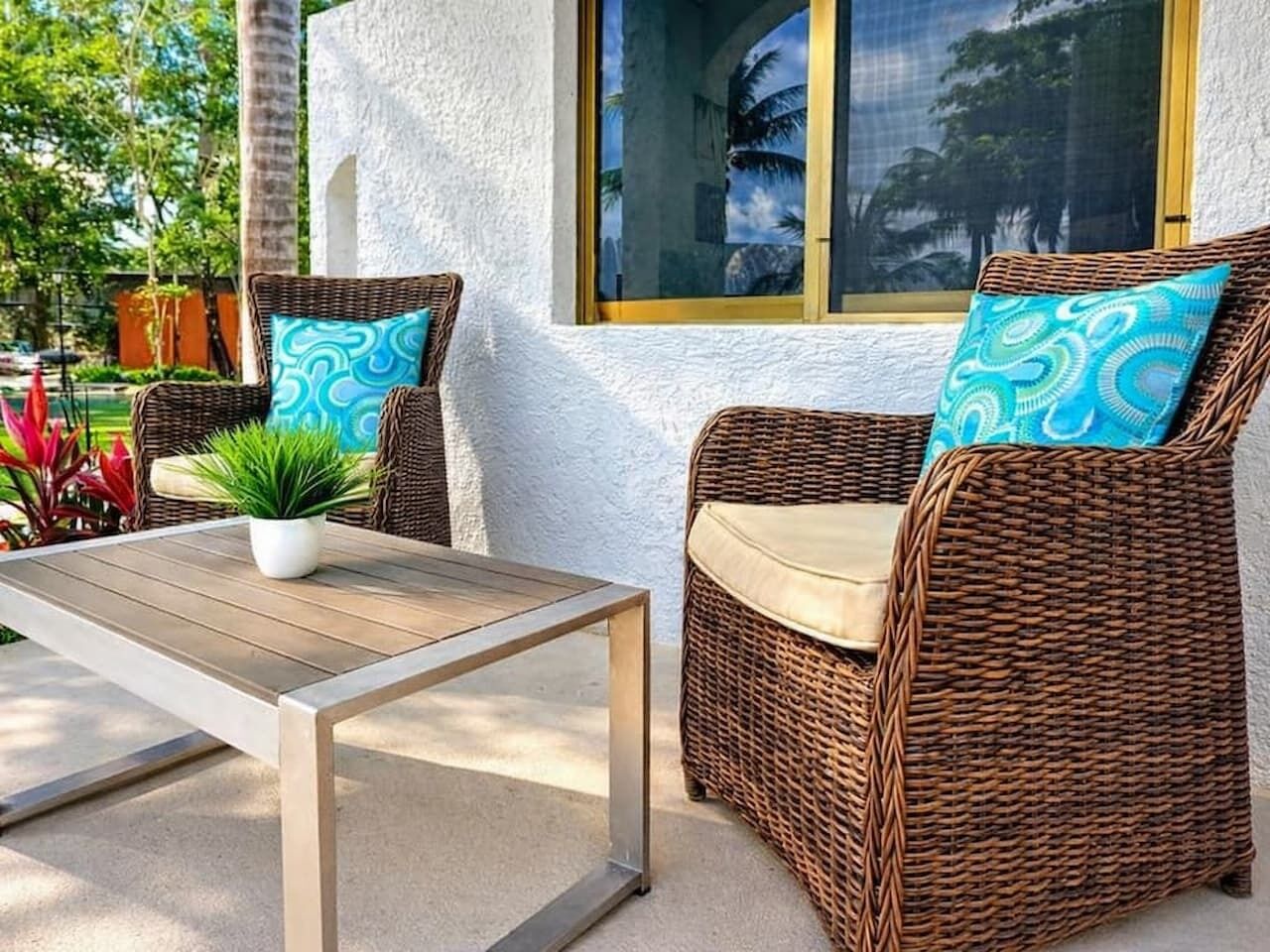 Junior Double Room, Garden View | Teres/patio