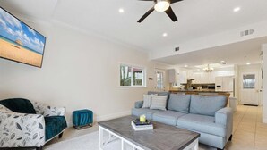 Villa (3 Bedrooms) | Living area - 7660 Ridgewood Ave (Cape Canaveral)