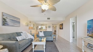 Apartment (2 Bedrooms) | Living area - Windrush 509 (Cocoa Beach)