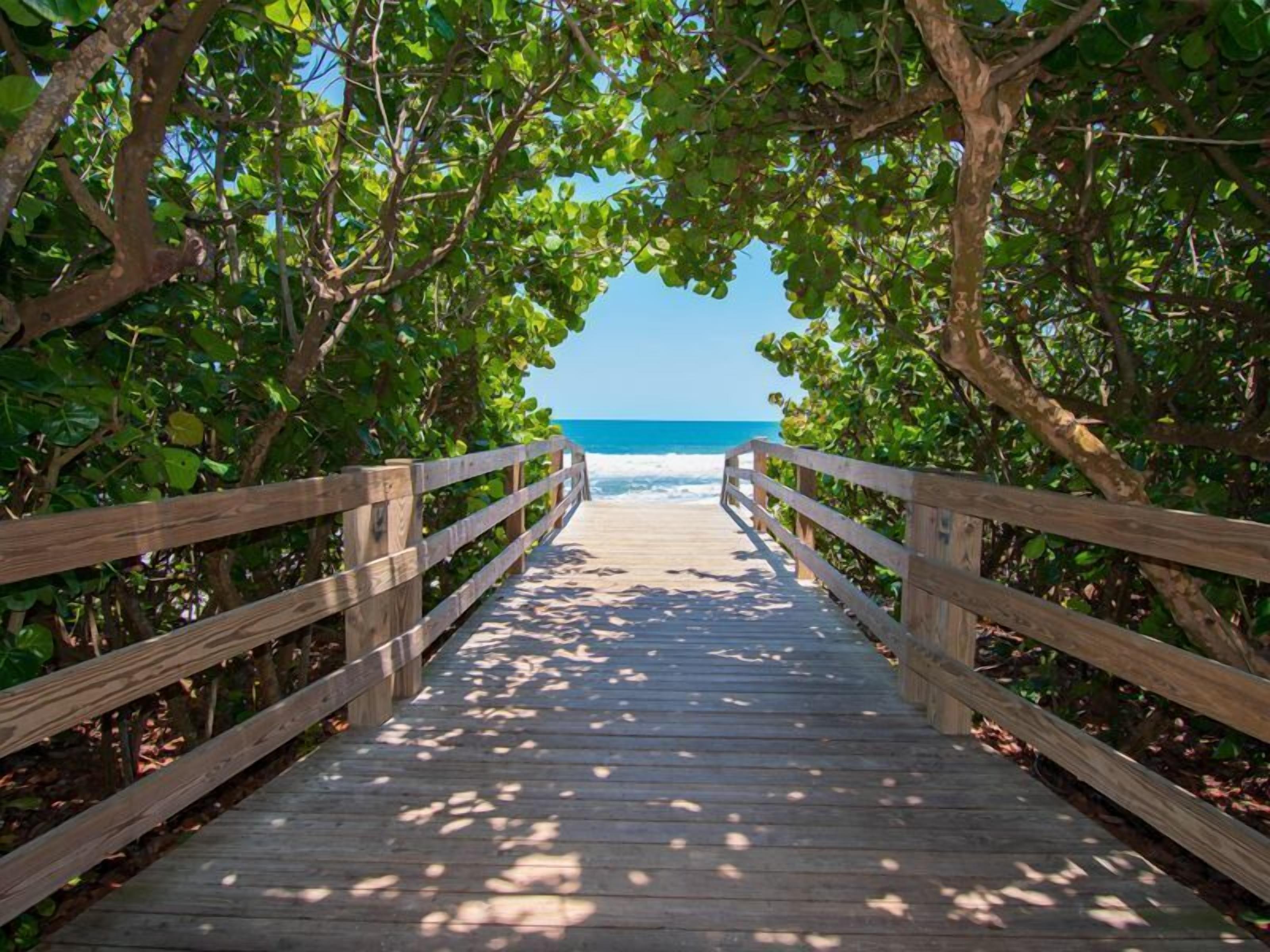 Neptune's Hideaway - Wabasso, FL