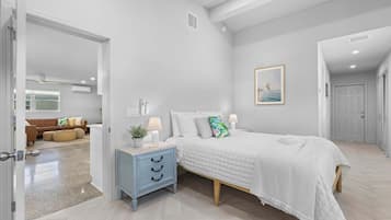 Rumah (3 Bedrooms) | 3 kamar tidur, setrika/meja setrika, dan seprai linen