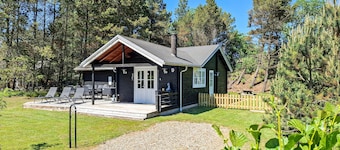 Awesome home in Hurup Thy with WiFi