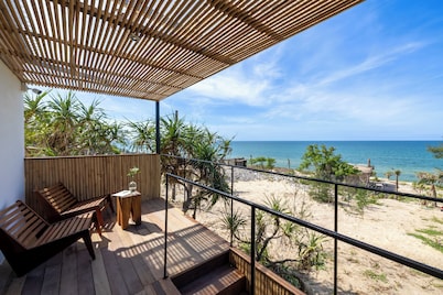 Rucha Beachfront Retreat