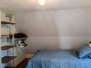 3 Schlafzimmer, Schreibtisch, Bügeleisen/Bügelbrett, kostenloses WLAN