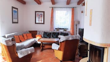 House | Living room