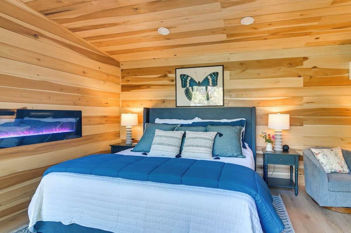WiFi, bed sheets